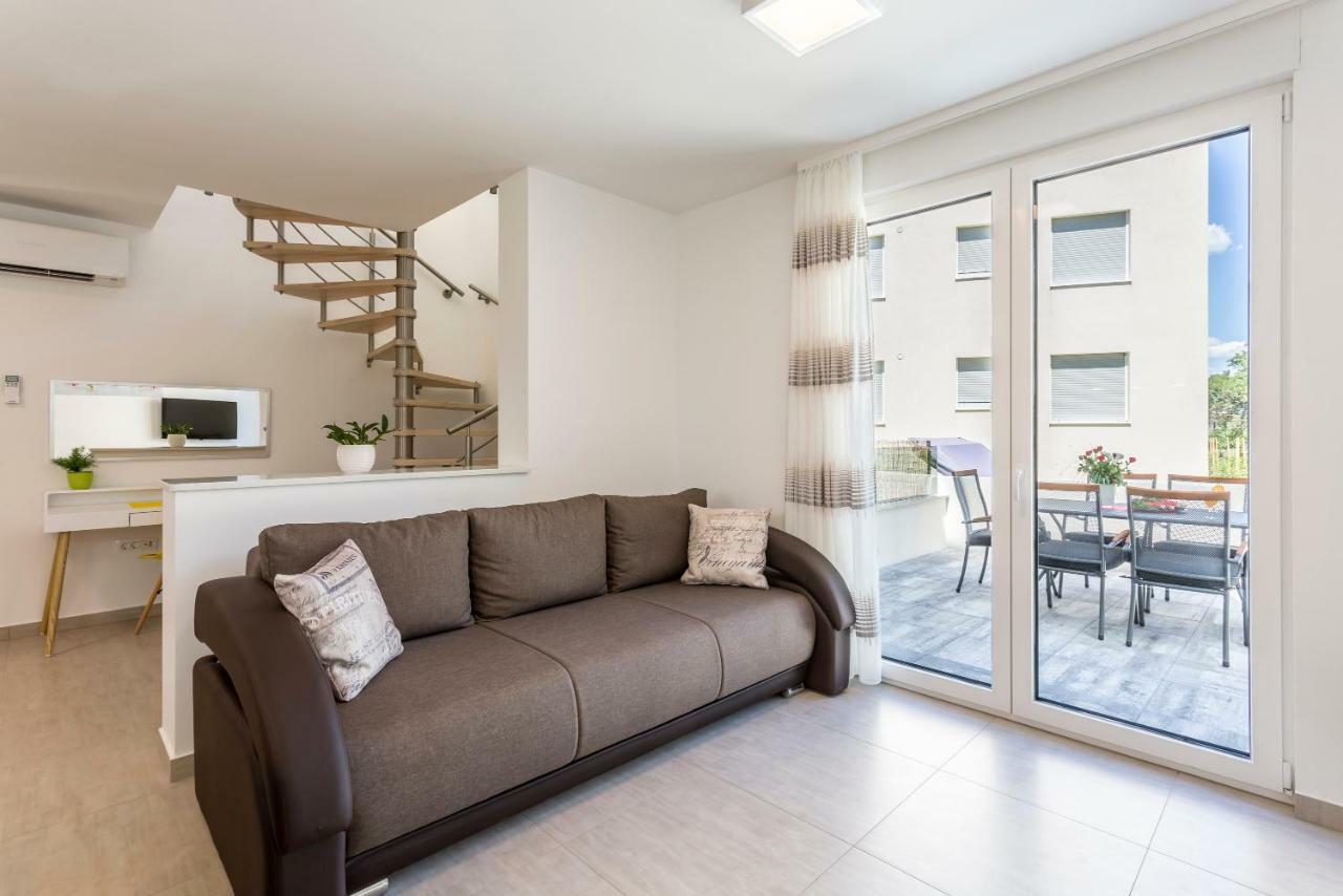 Apartments Villa 19 珀德垂那 外观 照片